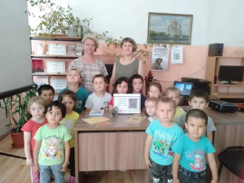 В библиотеке В библиотеке.